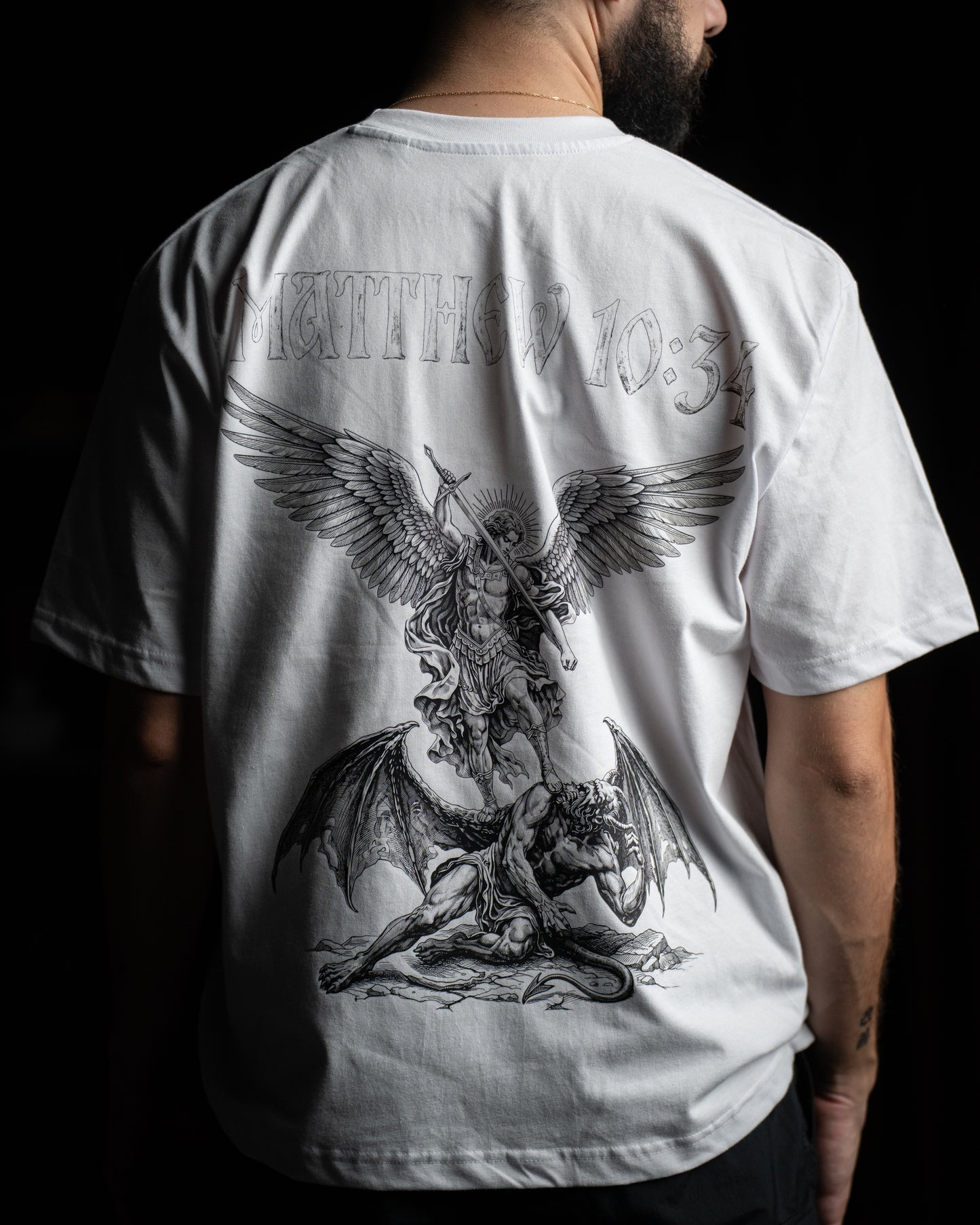 Fight Evil - OVERSIZE T-SHIRT