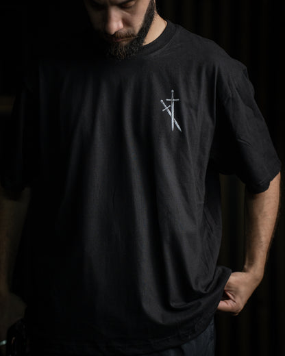 Fight Evil - OVERSIZE T-SHIRT