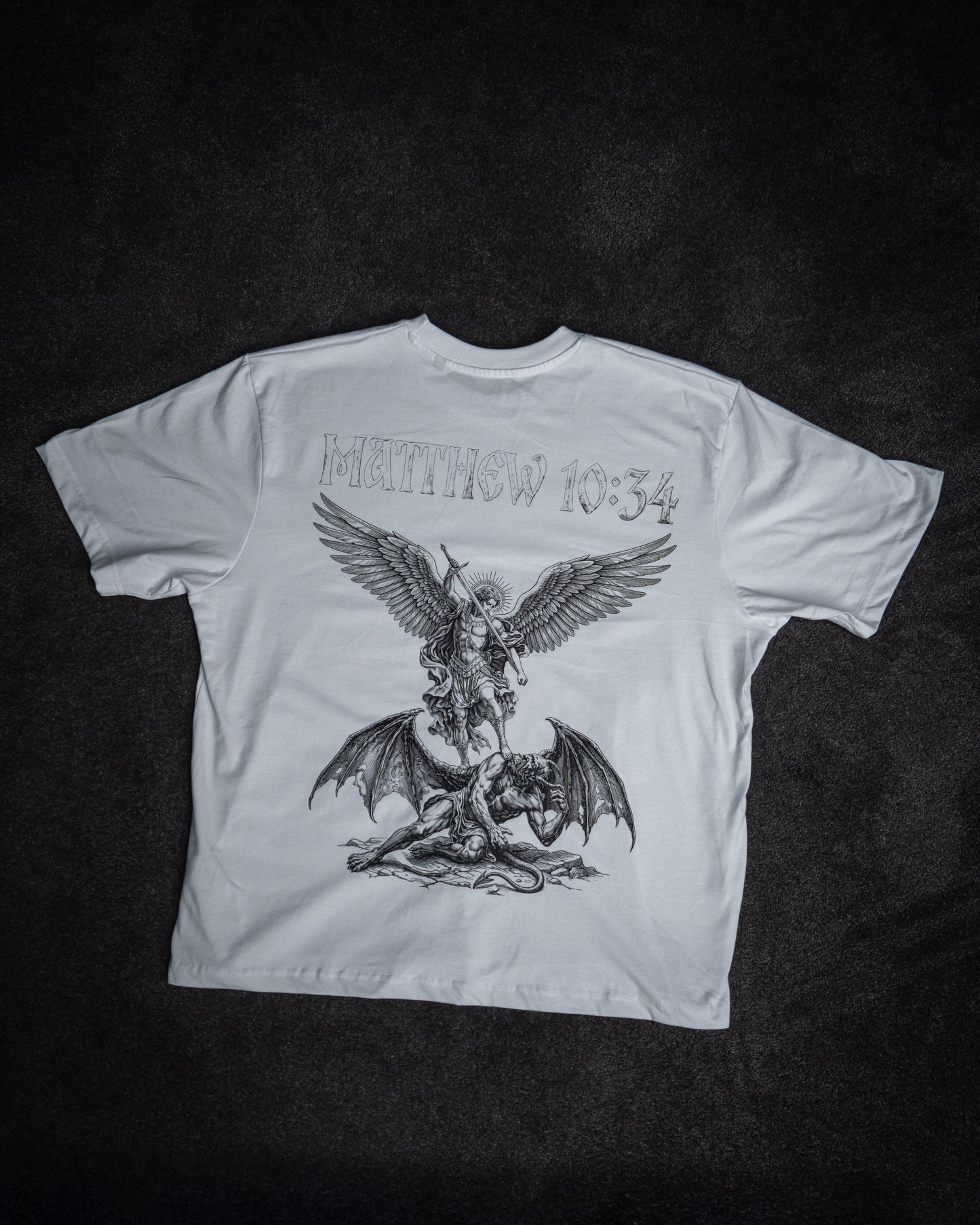 Fight Evil - OVERSIZE T-SHIRT